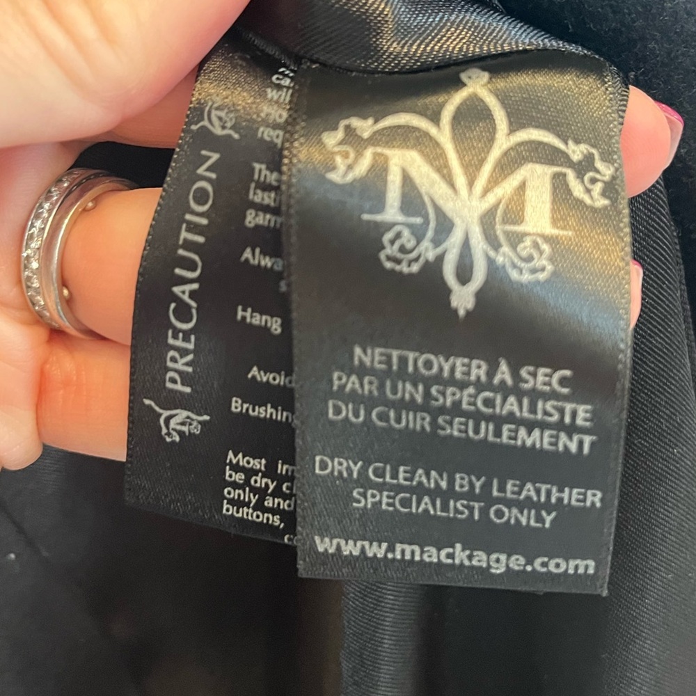 Mackage - Nixie Pea Coat - Black Wool Cashmere Blend & Leather Trim - Size XS - Picture 11 of 16
